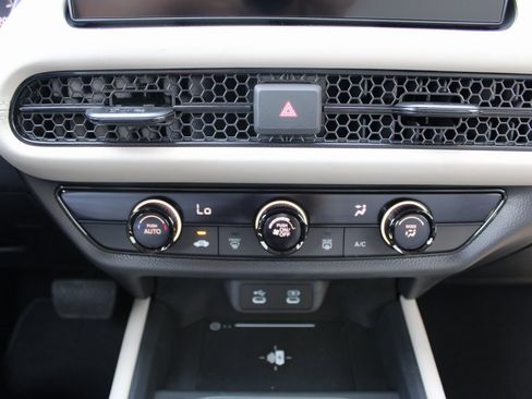 New 2026 Honda HR-V LX image 33