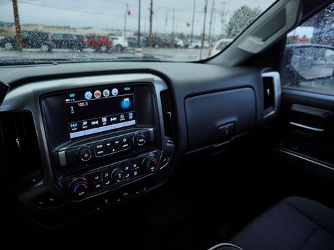 Used 2018 Chevrolet Silverado 1500 LT w/ All Star Edition image 20