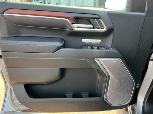 Certified 2024 GMC Sierra 1500 Denali image 15