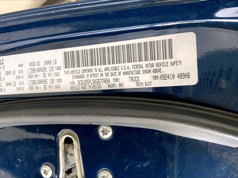 Used 2019 RAM 2500 Limited image 8