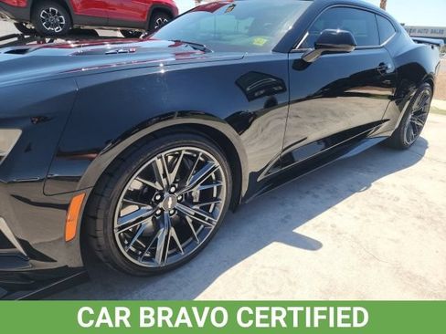 Used 2018 Chevrolet Camaro ZL1 RWD image 12