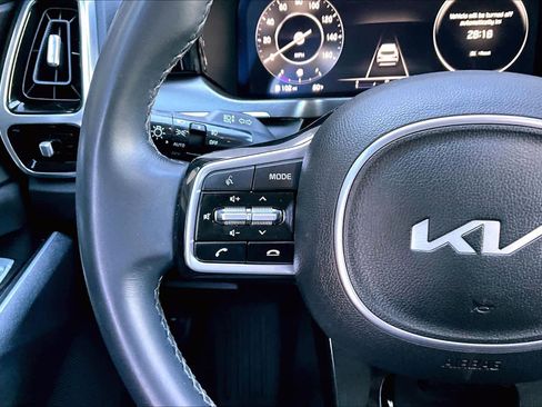 Used 2023 Kia Sorento SX image 20