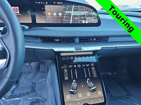 Used 2024 Lucid Air Touring image 20