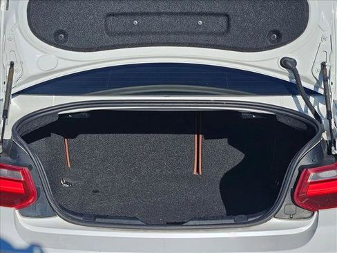 Used 2015 BMW 228i Coupe image 18