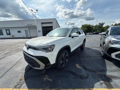 New 2026 Volkswagen Taos SE
