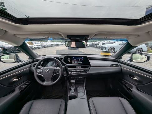 Used 2022 Lexus ES 350 w/ Premium Package FWD image 35