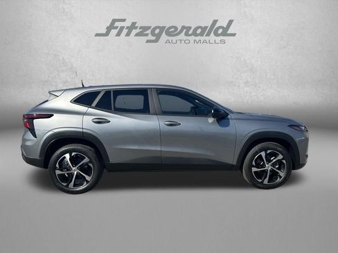 New 2026 Chevrolet Trax LT image 5