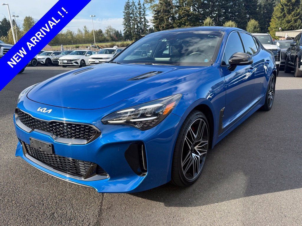 Used 2022 Kia Stinger GT1 AWD/4WD image 1