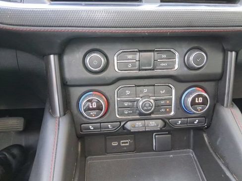 Used 2022 Chevrolet Tahoe RST w/ Luxury Package RWD image 17
