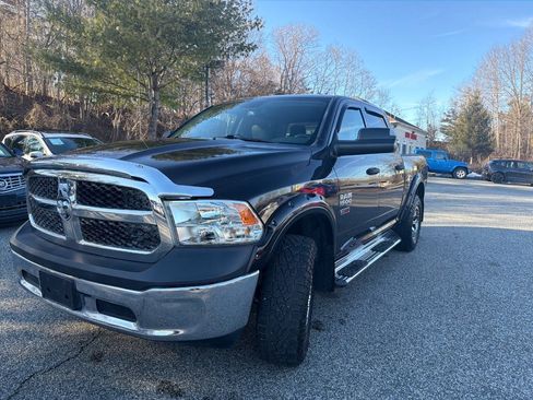 Used 2016 RAM 1500 Tradesman w/ Popular Equipment Group AWD/4WD image 3