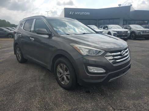 Used 2014 Hyundai Santa Fe Sport w/ Popular Equipment Package 02 FWD image 3