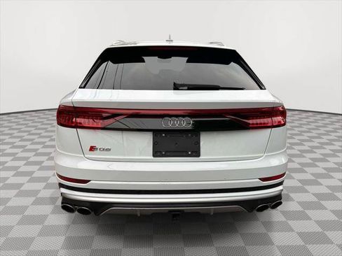 Used 2023 Audi SQ8 Prestige w/ Prestige Package AWD/4WD image 4