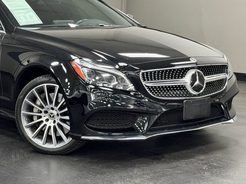 Used 2017 Mercedes-Benz CLS 550 image 3