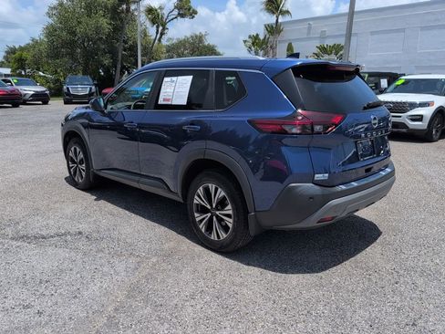 Used 2023 Nissan Rogue SV w/ SV Premium Package FWD image 5