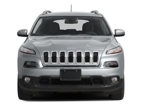 Used 2016 Jeep Cherokee Latitude w/ Safety/Convenience Group FWD image 7