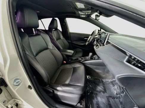 Used 2020 Toyota Corolla XSE FWD image 29