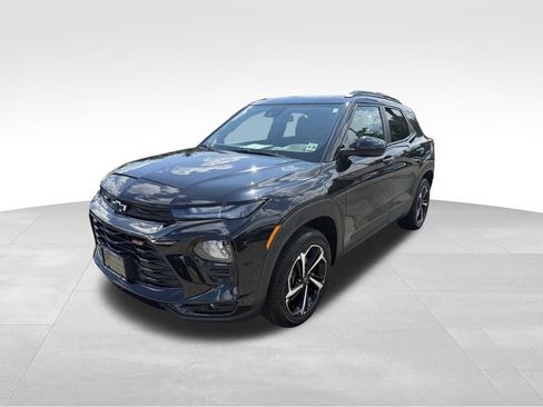 Used 2023 Chevrolet TrailBlazer RS w/ Convenience Package AWD/4WD image 1