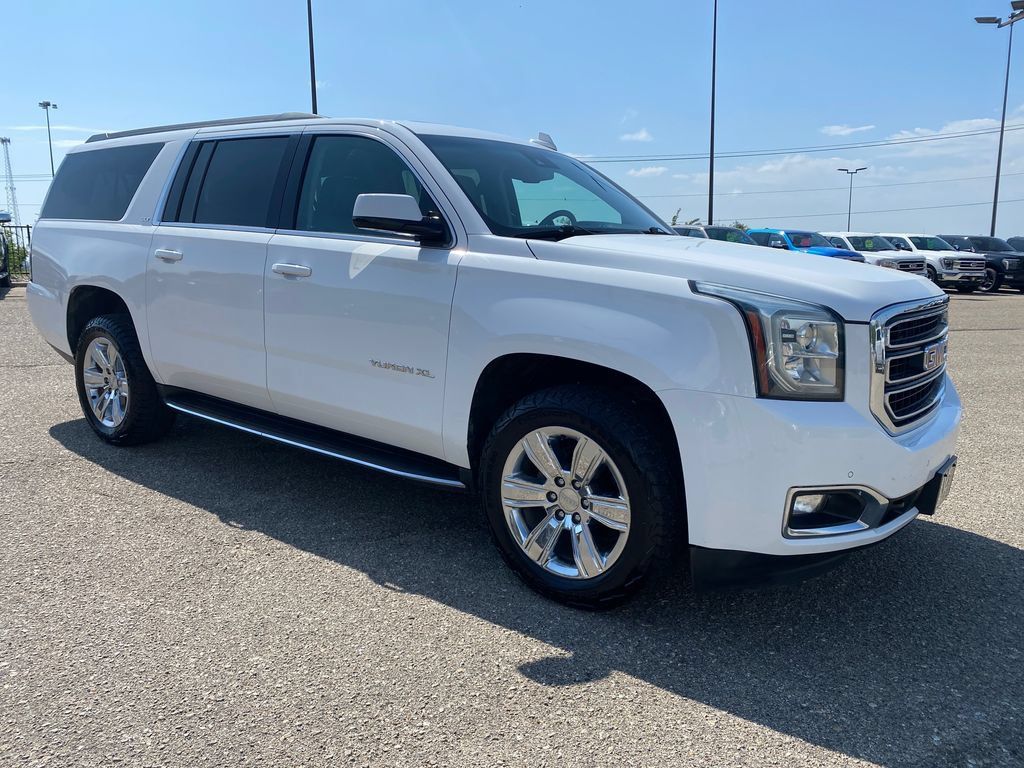 Used 2018 GMC Yukon XL SLT w/ Open Road Package AWD/4WD image 8