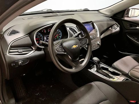 Used 2023 Chevrolet Malibu LT image 17
