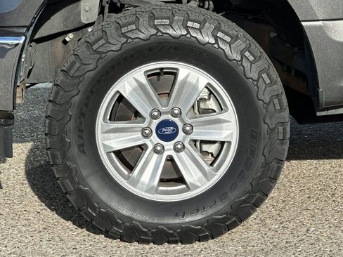 Used 2017 Ford F150 XLT image 23