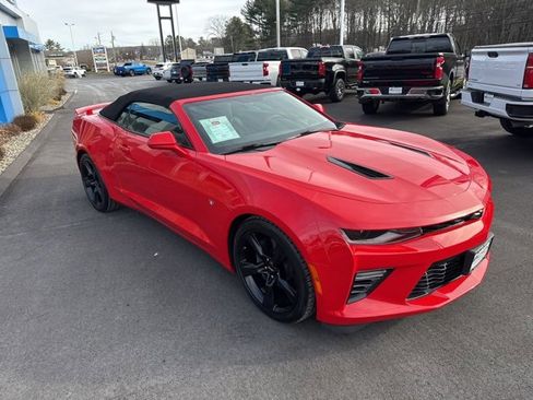 Used 2017 Chevrolet Camaro SS image 15
