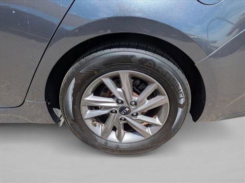 Used 2020 Kia Optima LX FWD image 9