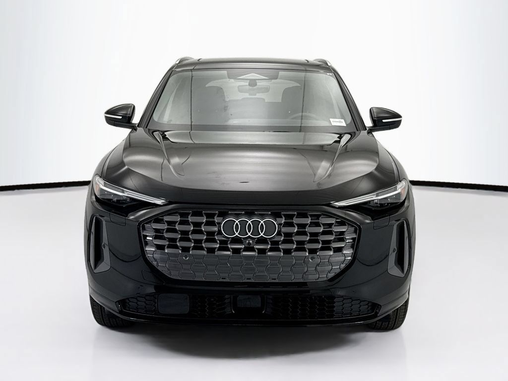 Used 2026 Audi Q5 Premium Plus w/ Premium Plus AWD/4WD image 2