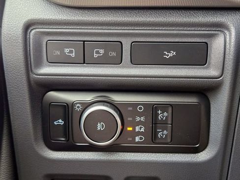 Certified 2024 Ford F150 Lariat w/ FX4 Off-Road Package AWD/4WD image 21
