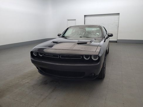 Used 2018 Dodge Challenger GT w/ Driver Convenience Group AWD/4WD image 15