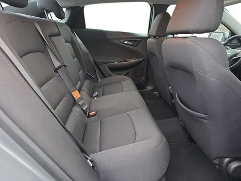 Used 2023 Chevrolet Malibu LT image 16