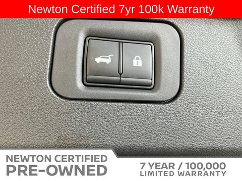 Used 2025 Nissan Armada SL w/ Captain's Chari Seat Package RWD image 35