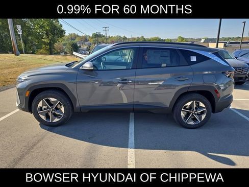 New 2026 Hyundai Tucson SEL image 2