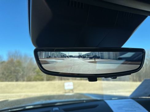 Used 2022 Cadillac Escalade ESV Sport w/ Touring Package image 29