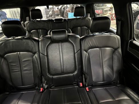 Used 2022 Jeep Wagoneer Series II image 25