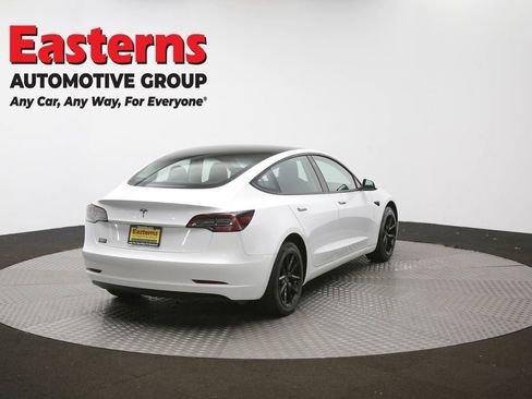 Used 2023 Tesla Model 3 Standard Range image 36