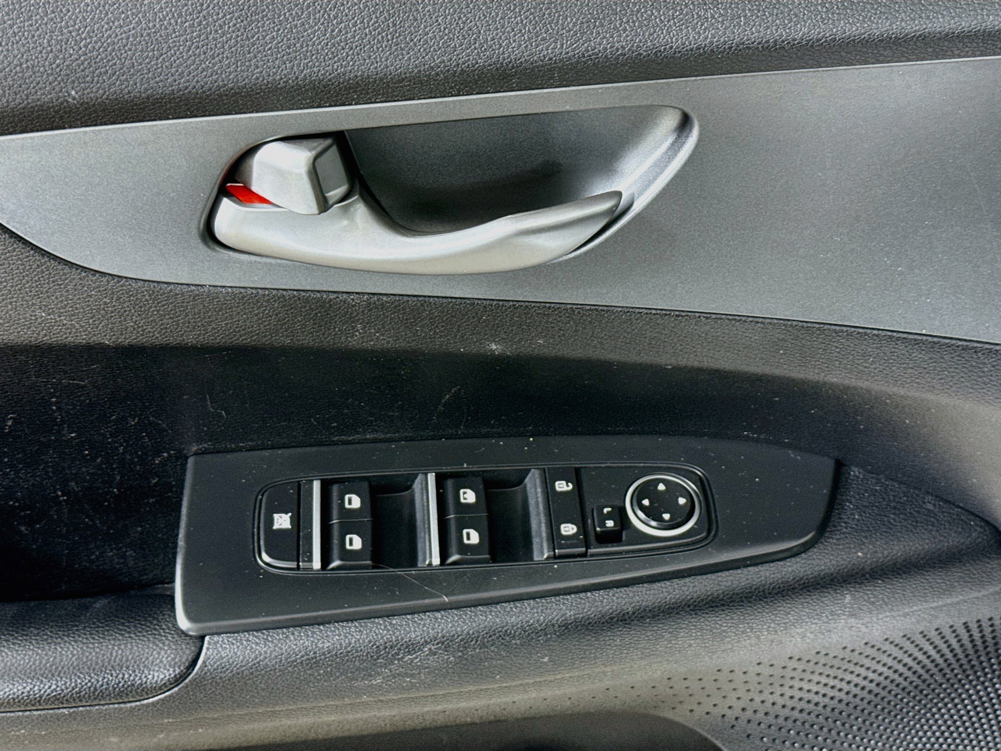 Used 2019 Kia Forte LXS FWD image 20