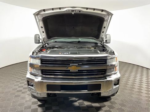 Used 2015 Chevrolet Silverado 2500 LT w/ LT Convenience Package AWD/4WD image 7