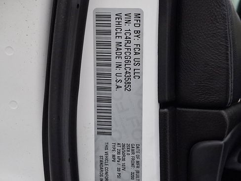 Used 2020 Jeep Grand Cherokee High Altitude image 27