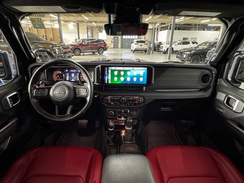 Used 2024 Jeep Wrangler Unlimited Rubicon 392 w/ Dual Top Group image 17