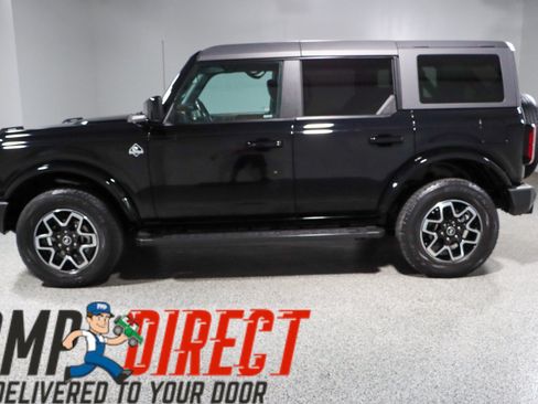 Used 2022 Ford Bronco Outer Banks AWD/4WD image 10