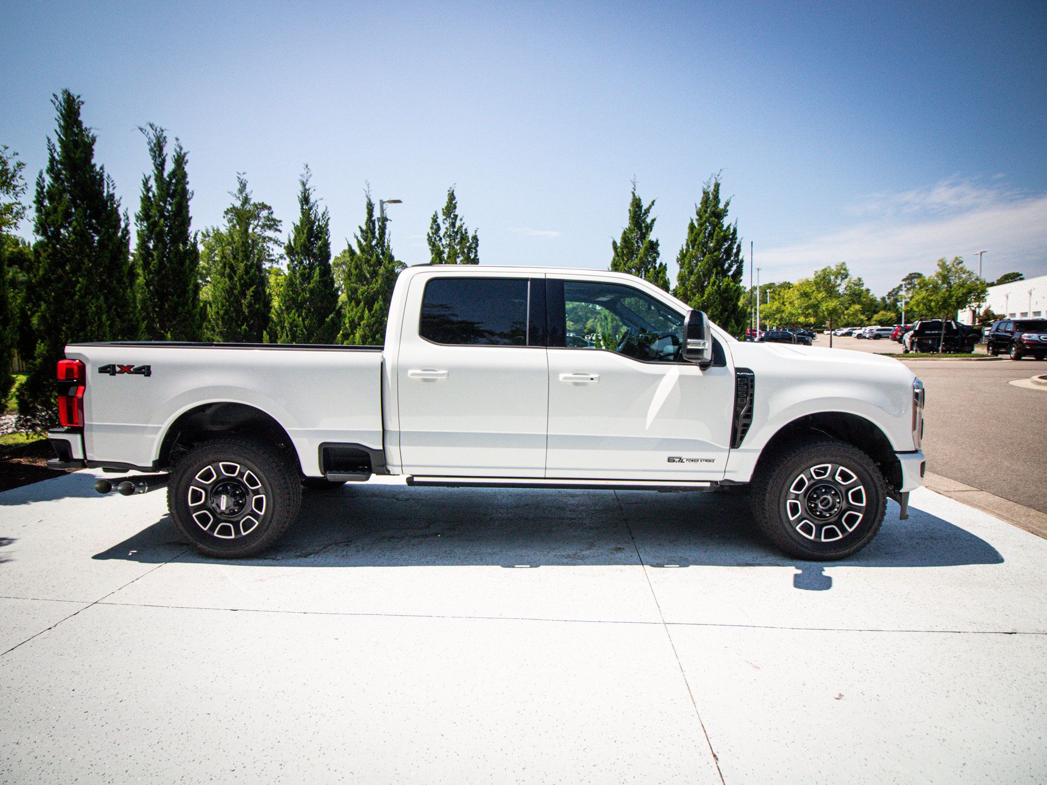 Used 2026 Ford F350 Platinum AWD/4WD image 11