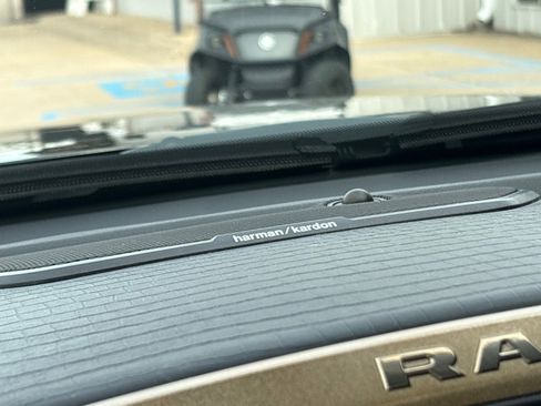 Used 2019 RAM 1500 Limited image 22