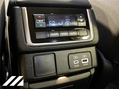 Certified 2023 Subaru Ascent Premium w/ Convenience Package image 27