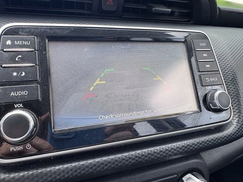 Used 2021 Nissan Kicks S FWD image 11