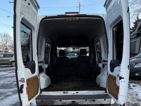 Used 2010 Ford Transit Connect XLT image 33