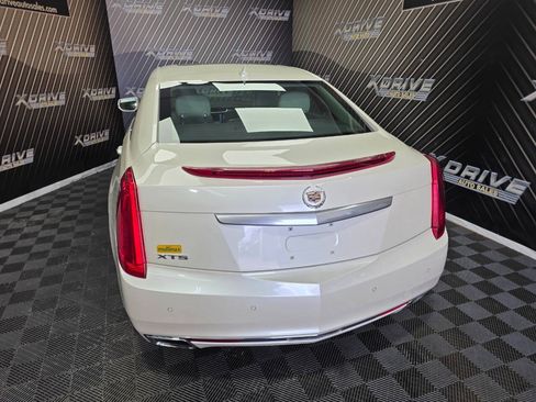 Used 2013 Cadillac XTS Luxury w/ Driver Awareness Package FWD image 12