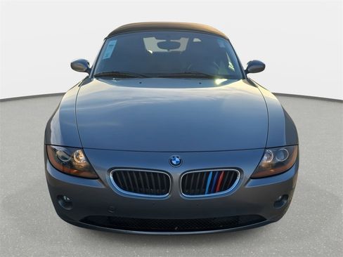 Used 2003 BMW Z4 2.5i image 2