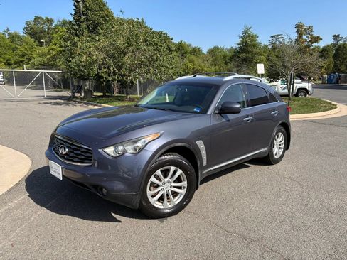 Used 2011 INFINITI FX35 AWD w/ Premium Pkg image 2