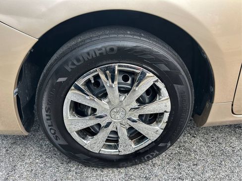 Used 2011 Toyota Corolla LE FWD image 43