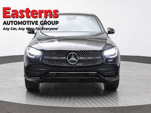Used 2023 Mercedes-Benz GLC 300 4MATIC Coupe image 2